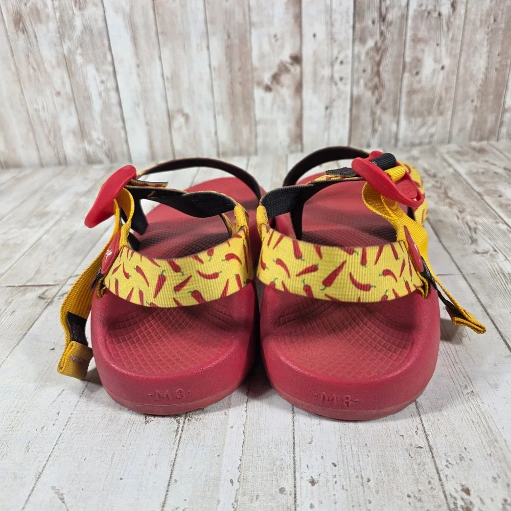 Chaco Z1 Classic Mens 8 Sport Sandals Red Yellow Chili Pepper Print Strappy